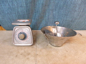 lot 37 image: Scale and Food Mill
