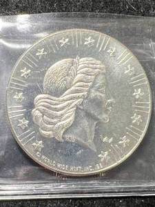 lot 29 image: 1 TROY OZ .999 FINE SILVER AMERICAN EAGLE ROUND