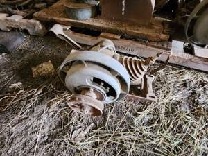 lot 19 image: Collection of Antique Stationary Engines