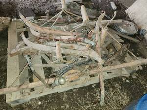 lot 20 image: Lot of Antique Horse Harness Hardware and Sleigh parts
