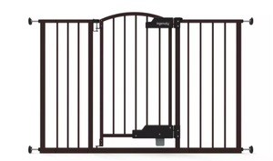 lot 132 image: Ingenuity Baby Thruway 52W Series with Glide Open Gate