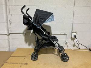 lot 147 image: Ingenuity 3D Mini Convenience Stroller