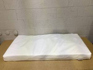lot 426 image: Graco 52x28x4.5 Foam Crib And Toddler Mattress