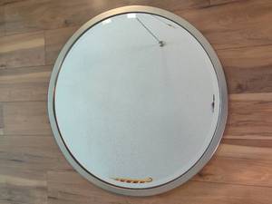 lot 10 image: Round Mirror wBrushed Nickel Trim
