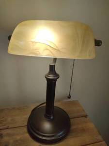 lot 42 image: Hampton Bay Bankers Style Desk Lamp