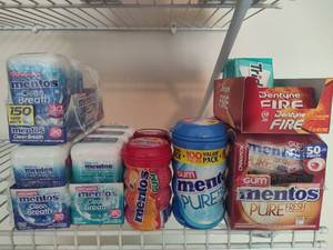 lot 138 image: Assorted Packages of Gum