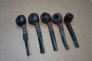 lot 54 image: 5 Vintage Tobacco Pipes