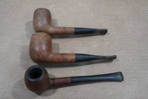 lot 57 image: 3 Vintage Tobacco Pipes - Made in England