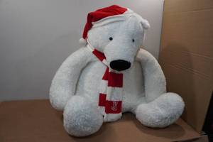 lot 81 image: Vintage Christmas Coca-Cola Polar Bear