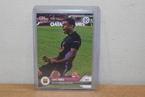 lot 107 image: 2024 Topps Lamine Yamal Soccer Card