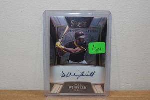 lot 108 image: 2022 Panini Select Signed Dave Winfield Baseball Card