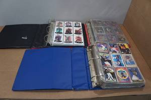 lot 125 image: Binders of Cards - Baseball, Football, Basketball