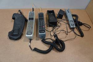 lot 133 image: Vintage Car Phones