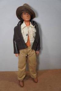 lot 138 image: Vintage Indiana Jones Action Figure - 12
