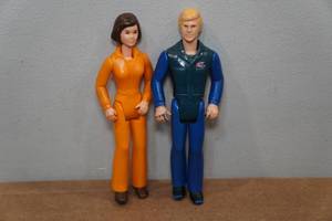 lot 139 image: Vintage Tonka Mechanic Action Figures