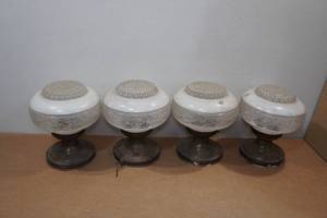 lot 180 image: 4 Vintage Light Fixtures
