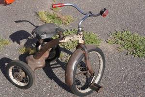lot 23C image: Antique Taylor Tricycle