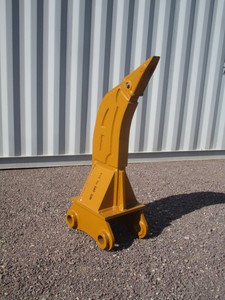lot 150 image: Future Equipment Cat 320 Ripper Tooth
