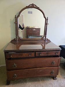 lot 125 image: Vintage Wooden Dresser with Mirror and Glass Top, 48x48x22 in