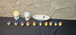 lot 282 image: Vintage Porcelain Collection Royal Tara Ireland Dish, Bonnet Salt and Pepper Shakers, and Bird Figurines