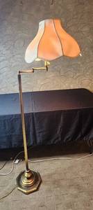 lot 340 image: Vintage Brass Swing Arm Floor Lamp with Fabric Shade