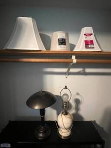 lot 395 image: Lot of 2 Table Lamps with Assorted Lamp Shades