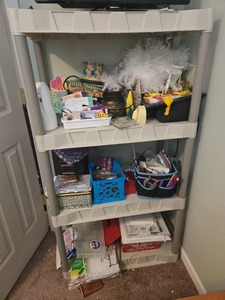 lot 447 image: Plastic 4-Shelf Storage Unit with Assorted Office and Craft Supplies