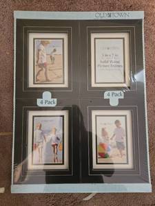 lot 477 image: Old Town Solid Wood Picture Frames Assortment, 5x7 and 11x14 Sizes