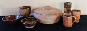 lot 314 image: Large Collection of Pottery Pieces