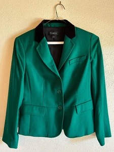 lot 301 image: Green Talbots Jacket with Black Velvet Collar