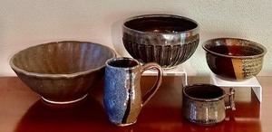 lot 302 image: Wonderful Variety of Pottery