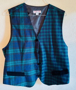 lot 308 image: Talbots Medium Plaid Vest with Velvet Trim