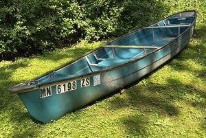 lot 26R image: Coleman Ram-X 15 Foot Canoe