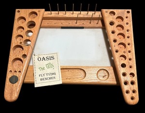 lot 47R image: Oasis The Gilly Fly Tying Bench