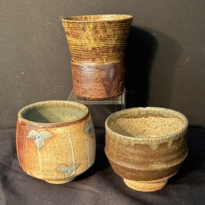 lot 100 image: Set of 3 Handcrafted Pottery Cups Assorted Glazes