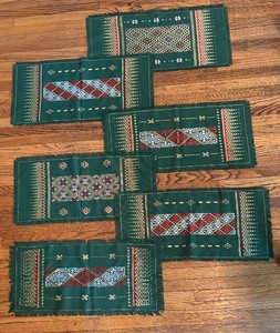 lot 107 image: Set of 6 Vintage Green Embroidered Linen Placemats, Thailand