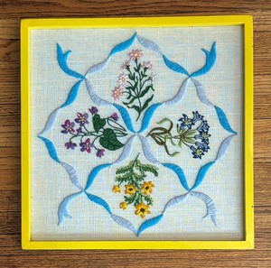 lot 129 image: Vintage Framed Floral Embroidered Decor