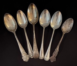 lot 153R image: Set of 6 Sterling Silver Spoons with Assorted Patterns