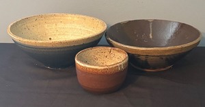 lot 179 image: Set of 3 Handcrafted Pottery Bowls