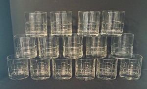 lot 218 image: Set of 15 Anchor Hocking Tartan Glasses