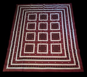 lot 234 image: Geometric Pattern Quilt