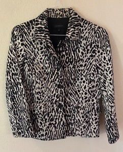 lot 275 image: Talbots Womens Animal Print Jacket Size 10