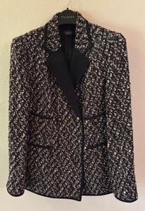 lot 277 image: Talbots Black White Tweed Jacket Size 1012