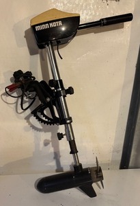 lot 431 image: Minn Kota Electric Trolling Motor
