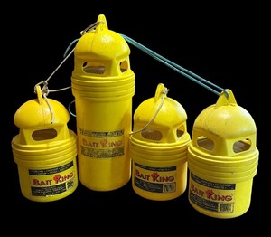 lot 453 image: Set of 4 Bait King Bait Buckets Assorted Sizes