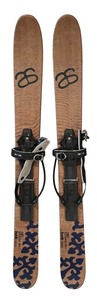 lot 455 image: Pair of Altai Hok Skis 125cm with Bindings