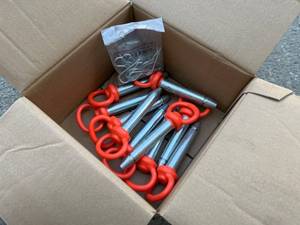 lot 414 image: Heavy-Duty Aluminum Ring Anchor Screws with Safety Clips