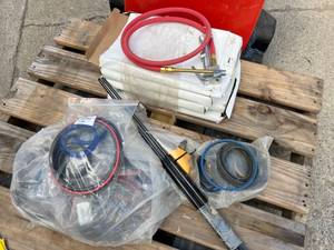 lot 437 image: Industrial Seals, Hoses, and Components Lot