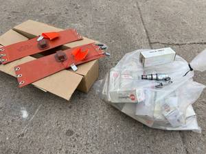 lot 439 image: Sun Hydraulics Cartridges and OEM Heaters 120V 160W