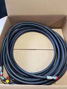 lot 500 image: 3 Hydraulic Hoses, .5Inch, 5000 PSI, Flame Resistant, Type B